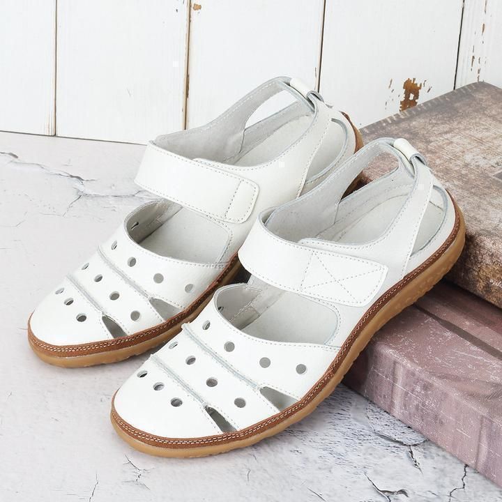 Womens Hollow Hook Flat Sandals