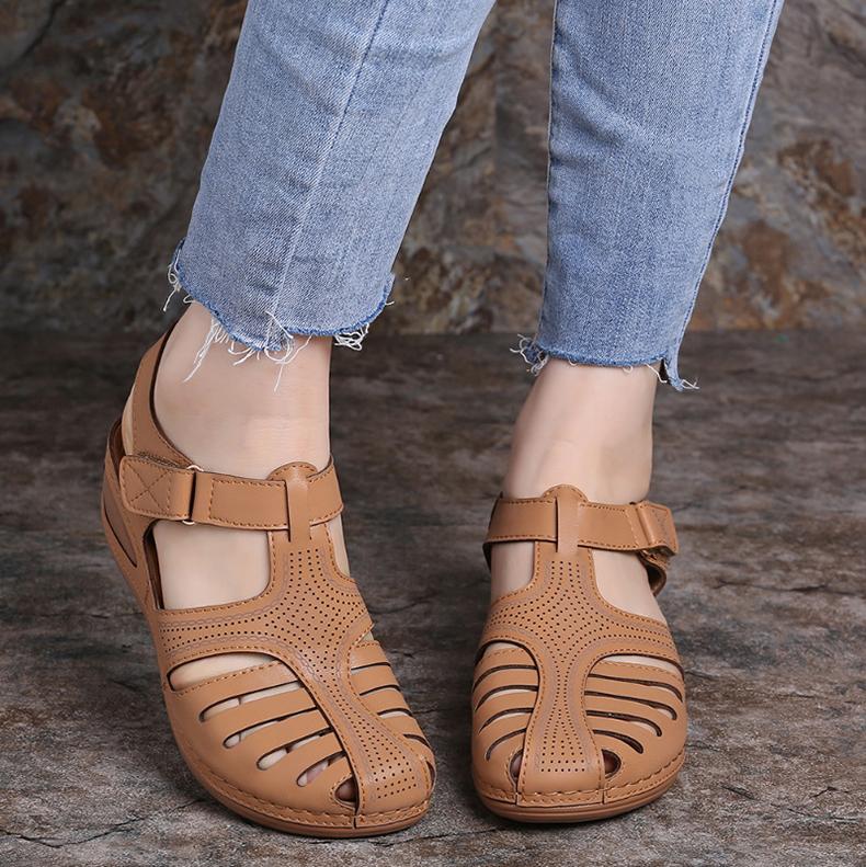 Soft Pu Leather Closed Toe Vintage Anti Slip Sandals