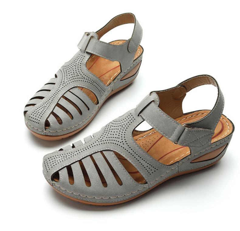 Soft Pu Leather Closed Toe Vintage Anti Slip Sandals