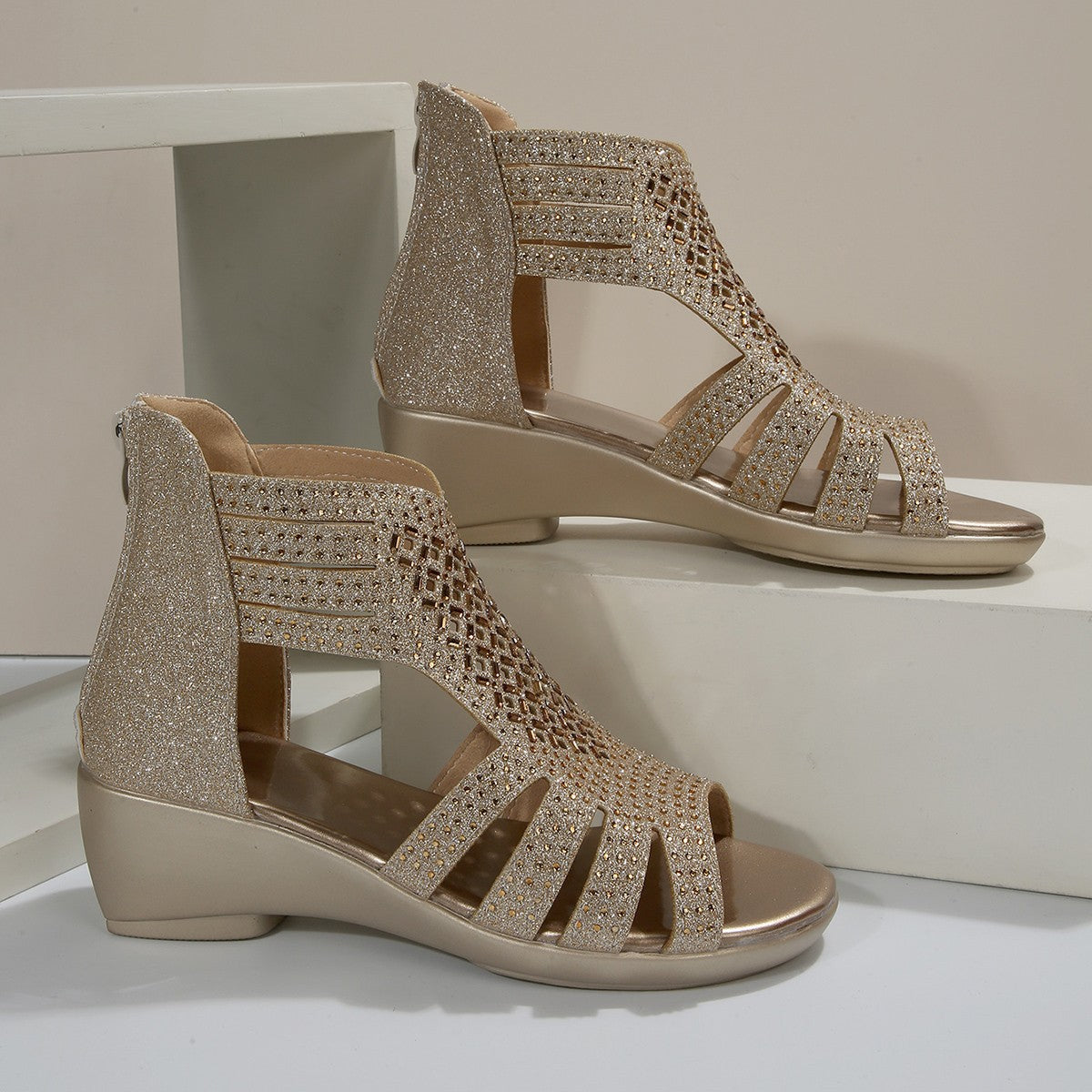 Comelyy Wedge Rhinestone Sandals