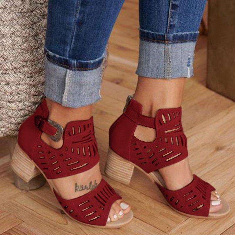 Comelyy Hollow Carved Block Heel Womens Sandals
