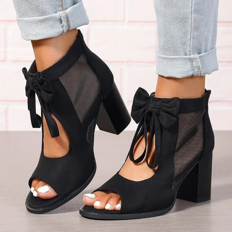 CharmBow™ Women’s Chunky Heel Sandals
