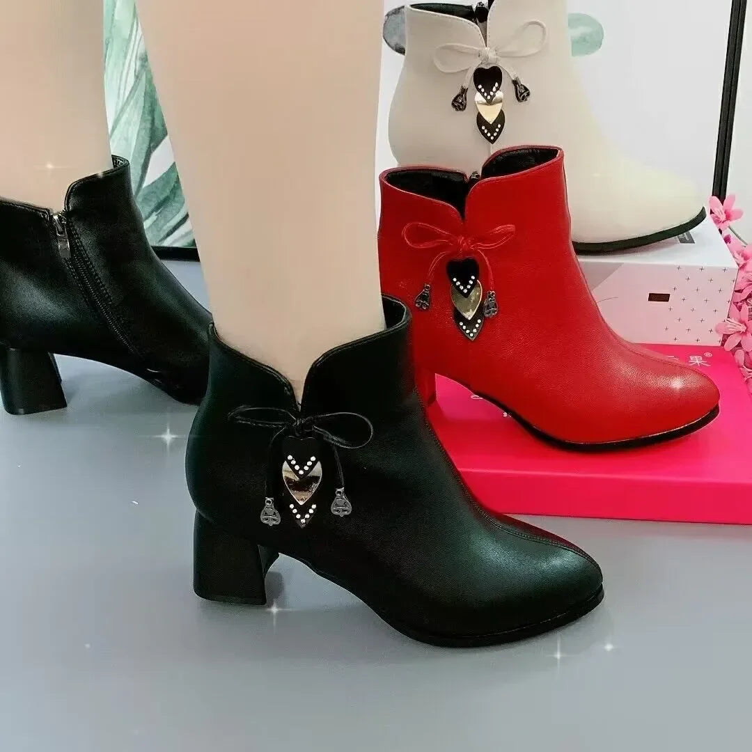 CharmBow™ Pointed Ankle Boots