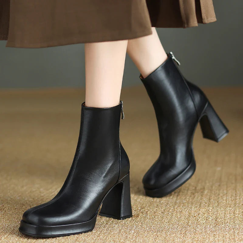 Retro Elegance™ – Chunky High Heel Boots