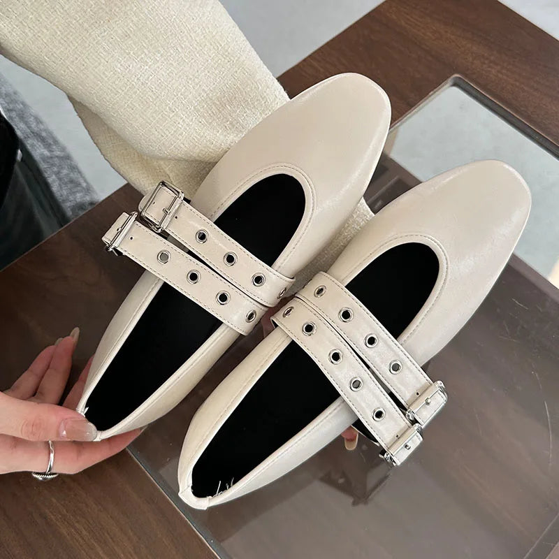 Loxie Mary Jane flats