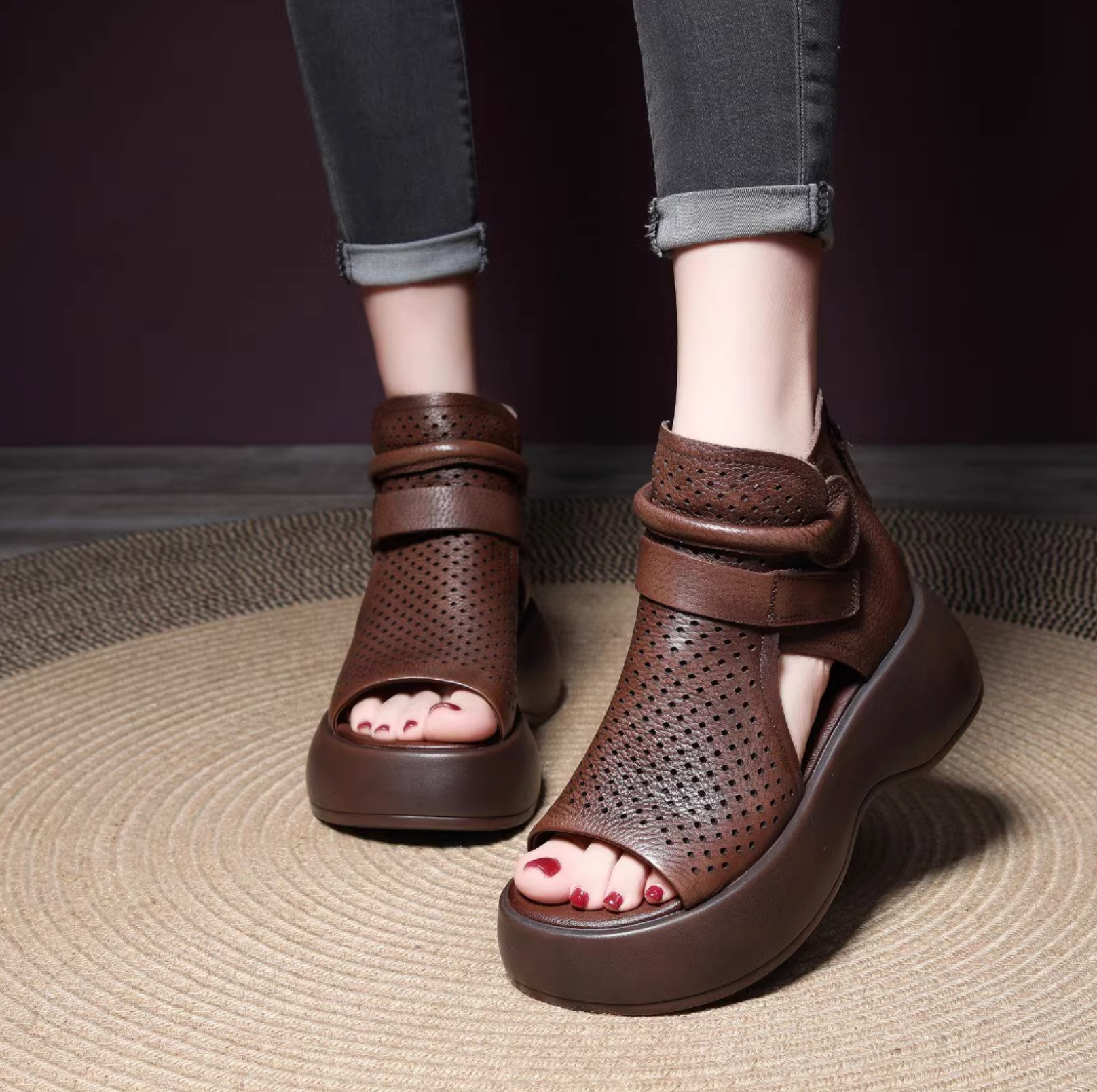 Comelyy Retro Sandals Hollow Breathable Thick Sole Comfortable Womens Shoes