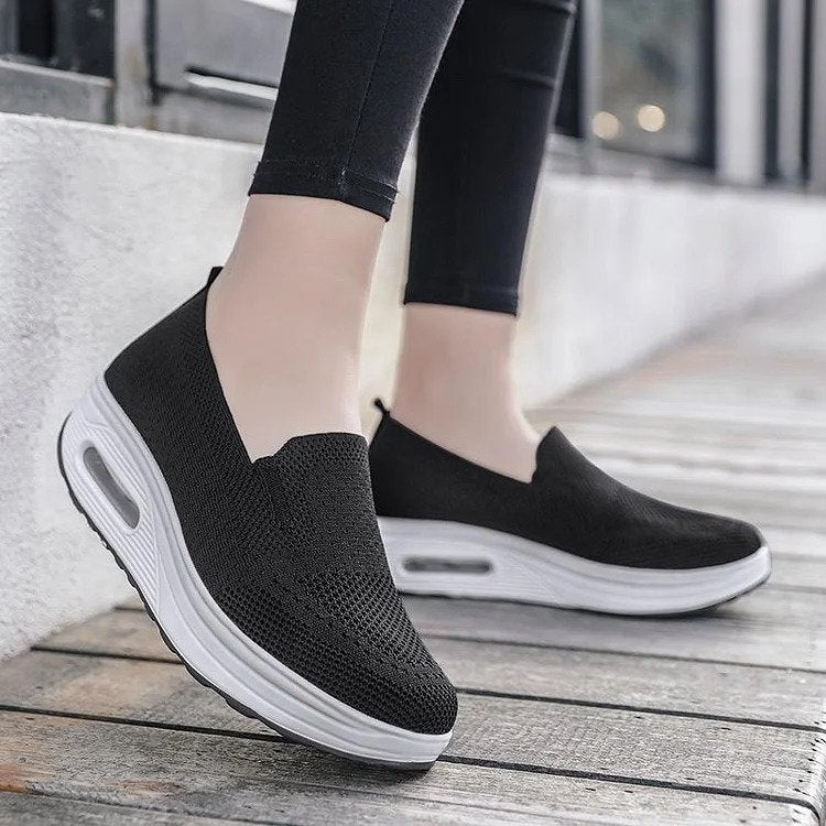 Footnity™ OrthoEase Slip-On Sneakers – Effortless Comfort, All-Day Relief